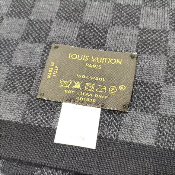 AUTH Louis Vuitton LV Lookbook Model Damier Scarf - Picture 2 of 5